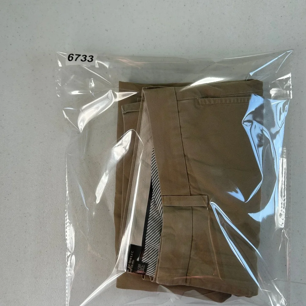 Banana Republic Gavin Chino Mens 36x30 Khaki Tan Straight Leg Cotton Pants 6733
